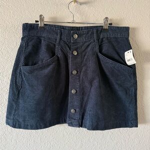 NWT Free People Muted Black Corduroy Miniskirt Women’s 12 Pockets Button Front